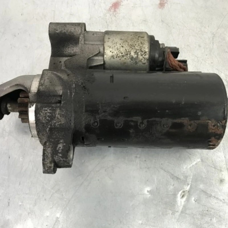 Electromotor demaror Audi A4 B8 2010