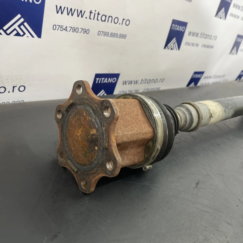 Planetara dreapta fata / Volkswagen Sharan 7N 2013 / Cutie viteze, ambreiaj, transmisie