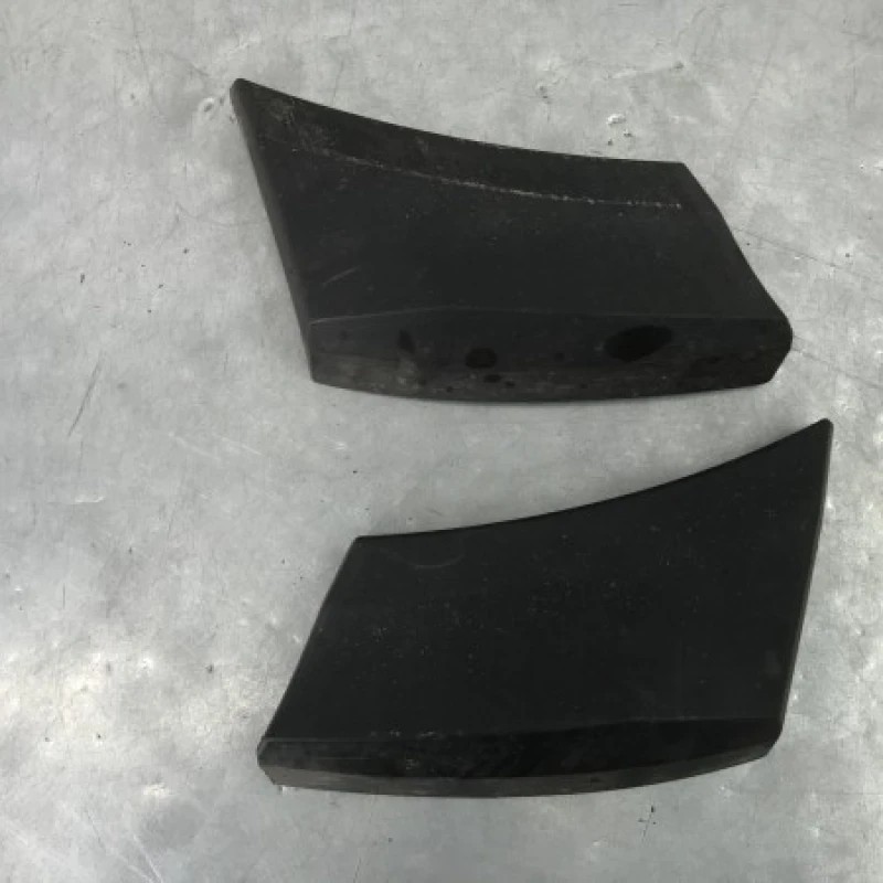 Ornament lateral / Volkswagen Crafter 2E/2F 2008 / Caroserie, oglinzi si faruri