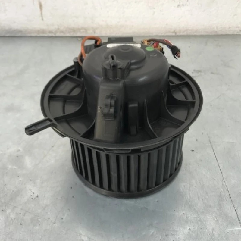 Ventilator aeroterma bord / Volkswagen Passat B6 2008 / Climatizare