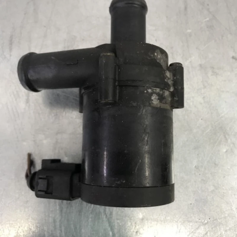 Pompa auxiliara recirculare apa Volkswagen 