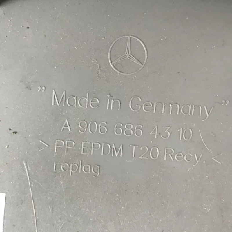 Ornament prag / Mercedes-Benz Sprinter 309/310/313/314/316 2014 / Caroserie, oglinzi si faruri