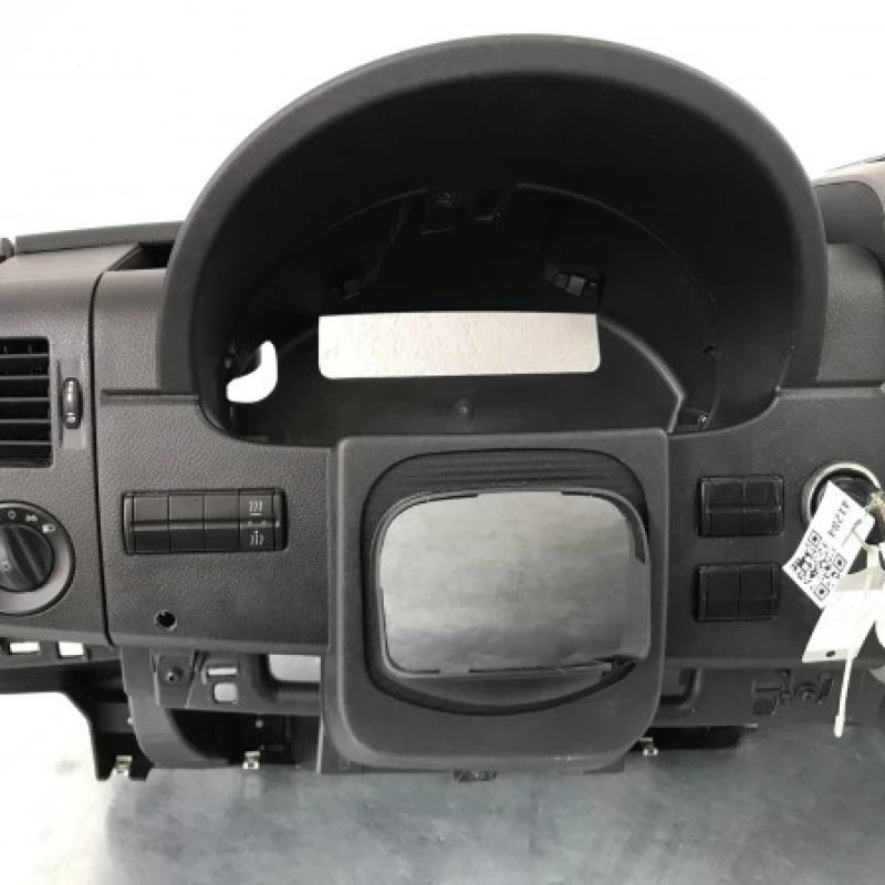 Plansa bord / Mercedes-Benz Sprinter 309/310/313/314/316 2014 / Interior