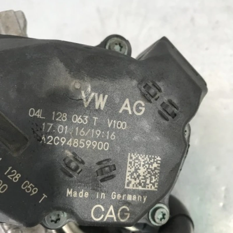 Clapeta de acceleratie / Audi Q5 8R 2016 / Motor, racire si evacuare