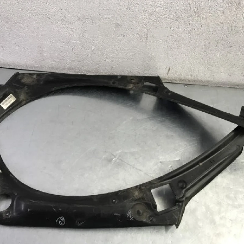 Ornament haion / Mercedes-Benz GL Class X164 2012 / Interior