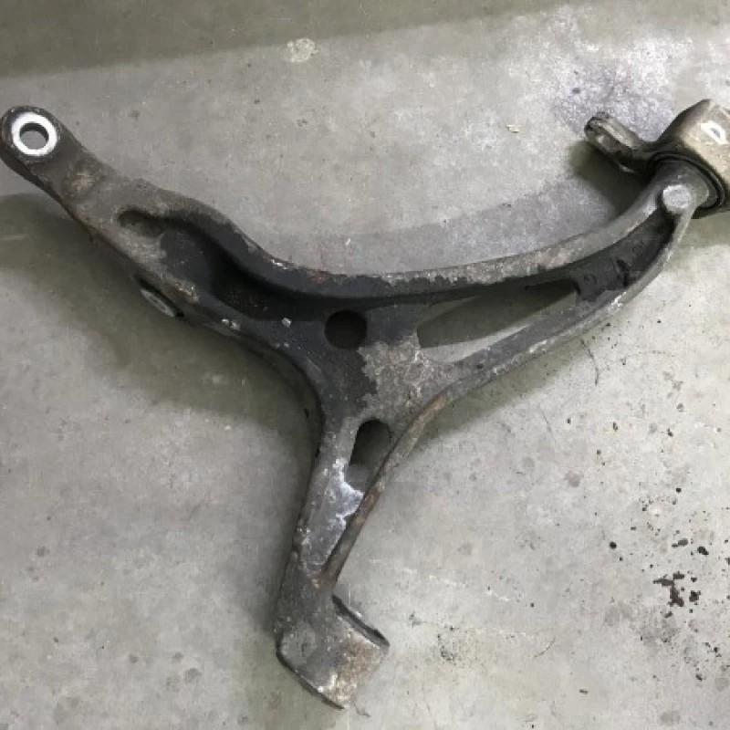 Brat dreapta fata / Mercedes-Benz GL Class X164 2012 / Directie si suspensie