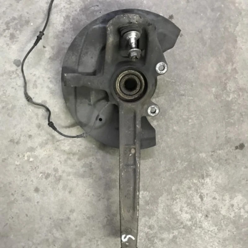 Fuzeta stanga fata / Mercedes-Benz GL Class X164 2012 / Directie si suspensie