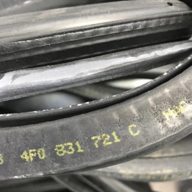 Chedere uși și haion / Audi A6 C6 2010 / Caroserie, oglinzi si faruri