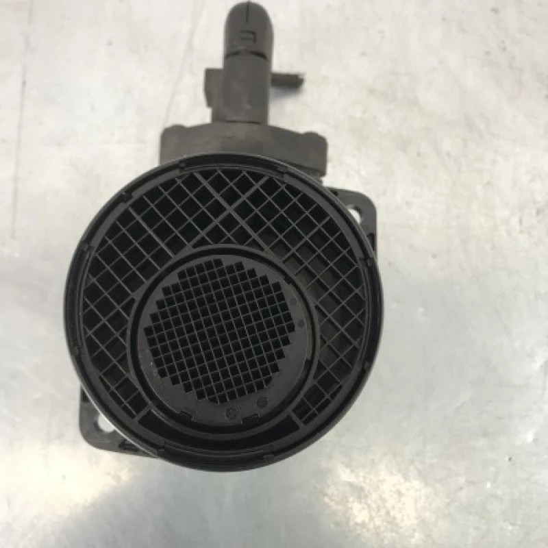 Debitmetru aer Volkswagen Passat B6 2008