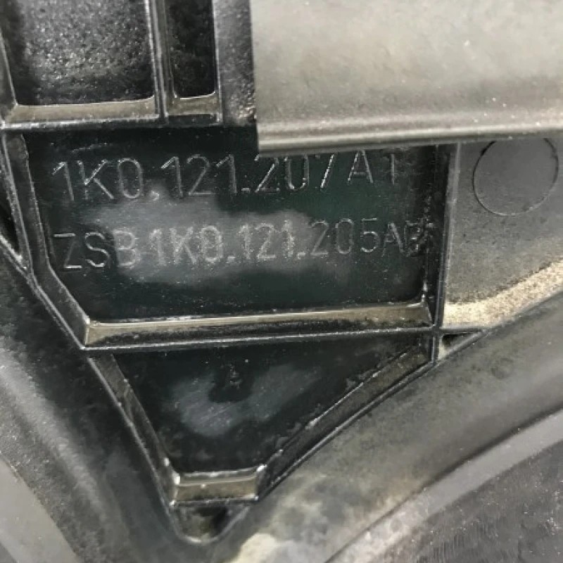 Electroventilator / Volkswagen Passat B6 2008 / Motor, racire si evacuare