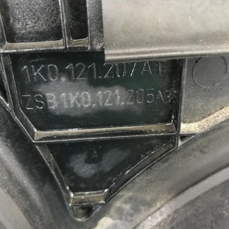 Electroventilator / Volkswagen Passat B6 2008 / Motor, racire si evacuare