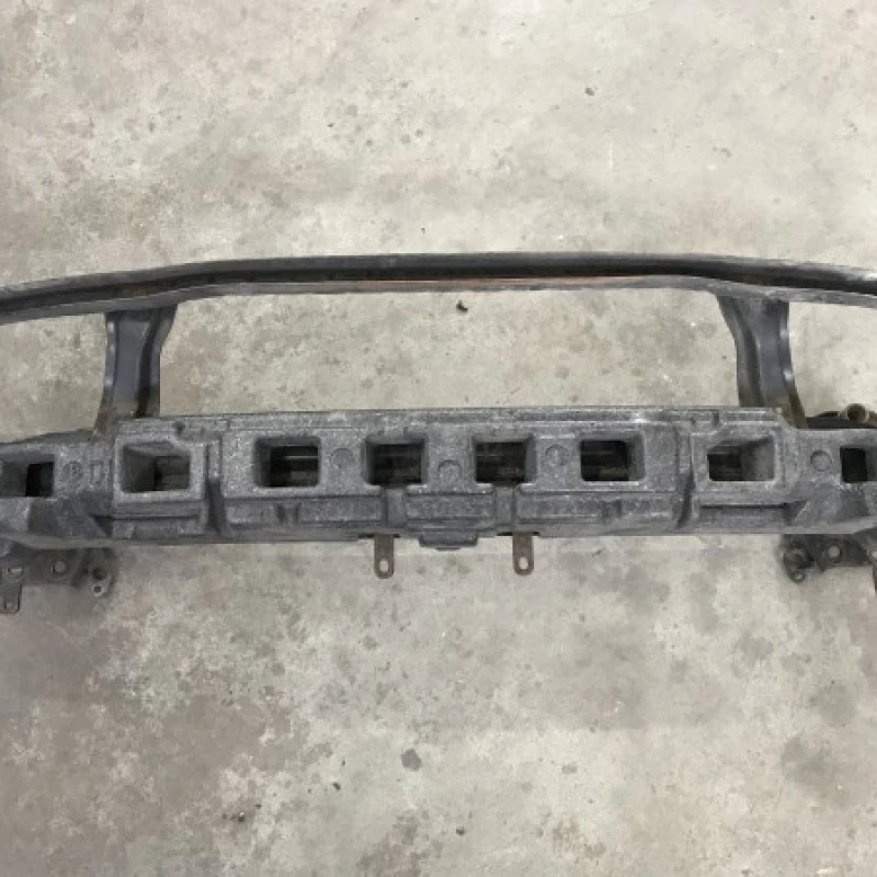 Armatura intaritura bara fata Volkswagen 