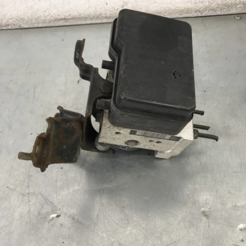 Pompa abs / Toyota Hilux 2010 / Frane
