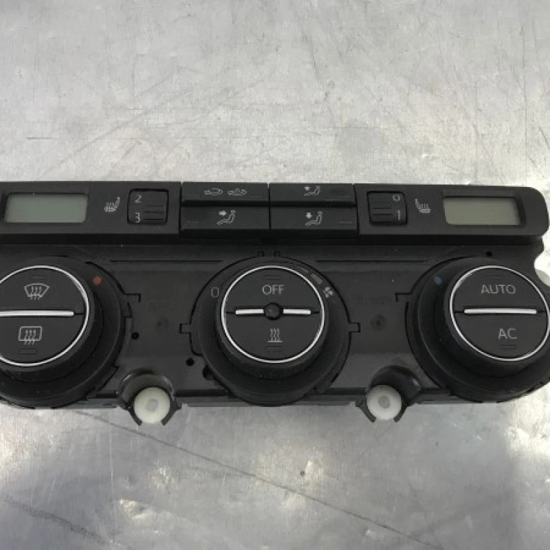 Panou climatronic Volkswagen Passat B6 2008