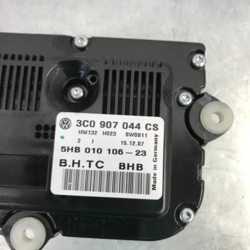 Panou climatronic / Volkswagen Passat B6 2008 / Climatizare