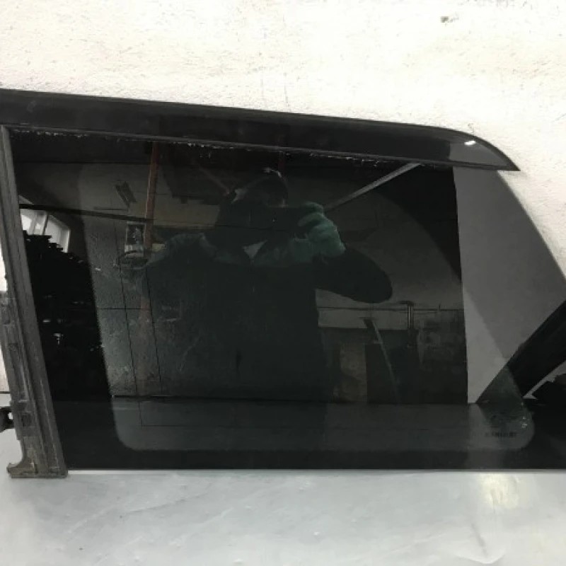 Geam stanga spate / Mercedes-Benz GL Class X164 2012 / Caroserie, oglinzi si faruri