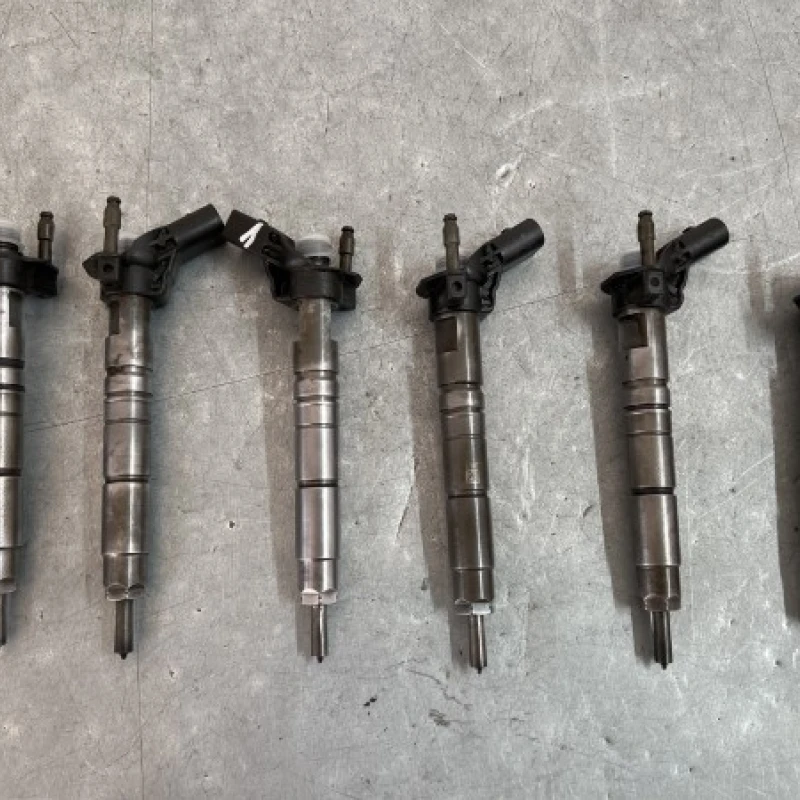 Injector Mercedes-Benz 