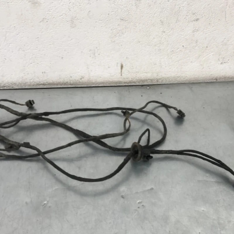 Instalatie senzori parcare spate / Mercedes-Benz GL Class X164 2012 / Audio si electronice