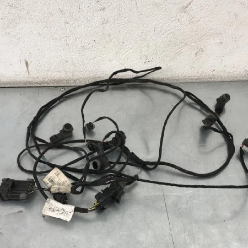 Instalatie senzori parcare fata / Mercedes-Benz GL Class X164 2012 / Audio si electronice