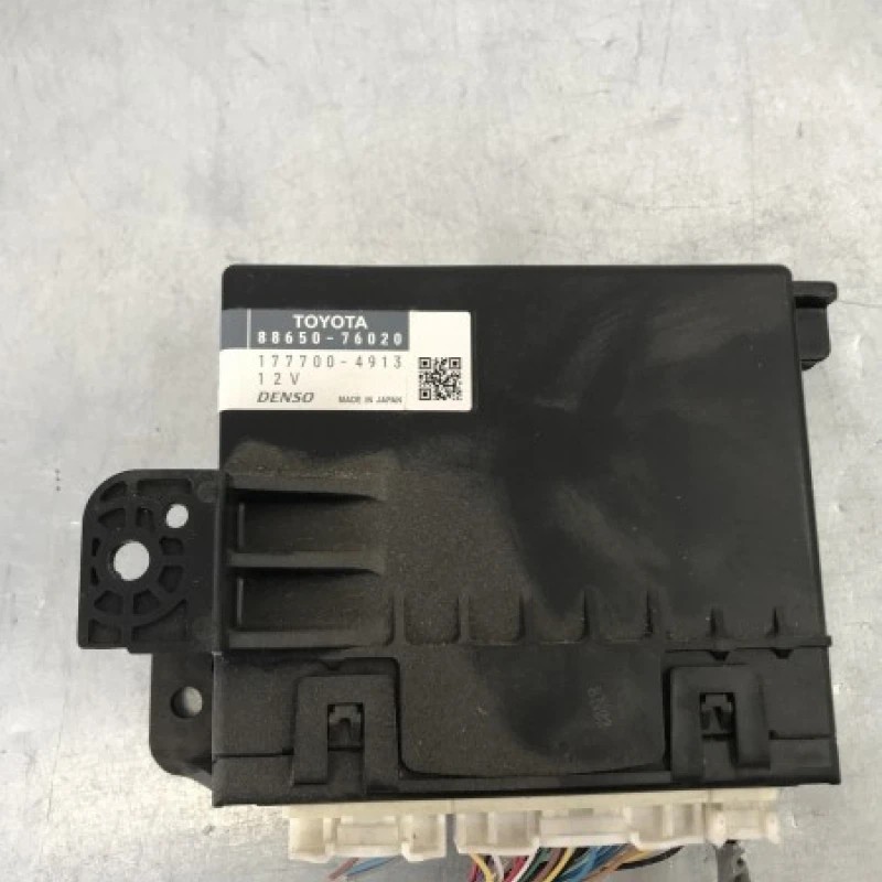 Modul calculator ac Lexus CT 200h CT 200h 2012