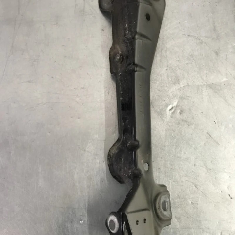 Suport aripa stanga dreapta / Mercedes-Benz GL Class X164 2012 / Caroserie, oglinzi si faruri
