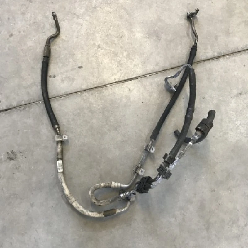 Conducte servo Mercedes-Benz 