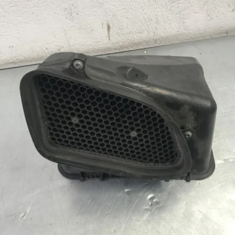 Tubulatura admisie / Mercedes-Benz GL Class X164 2012 / Motor, racire si evacuare