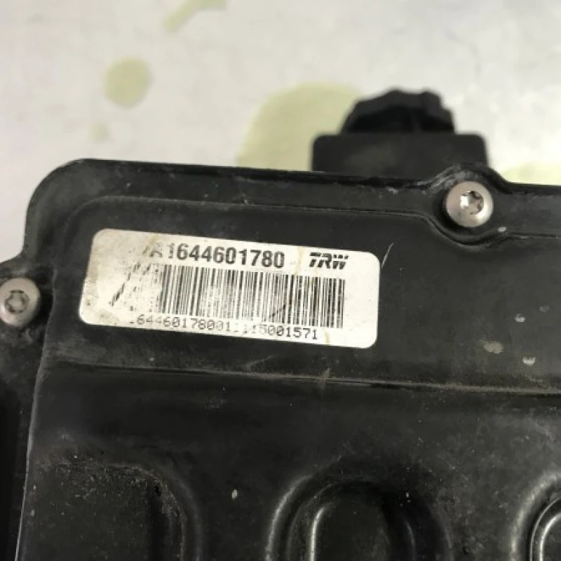 Pompa servo / Mercedes-Benz GL Class X164 2012 / Motor, racire si evacuare