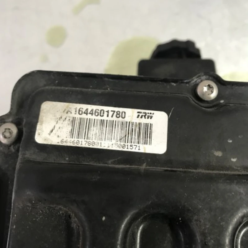 Pompa servo / Mercedes-Benz GL Class X164 2012 / Motor, racire si evacuare