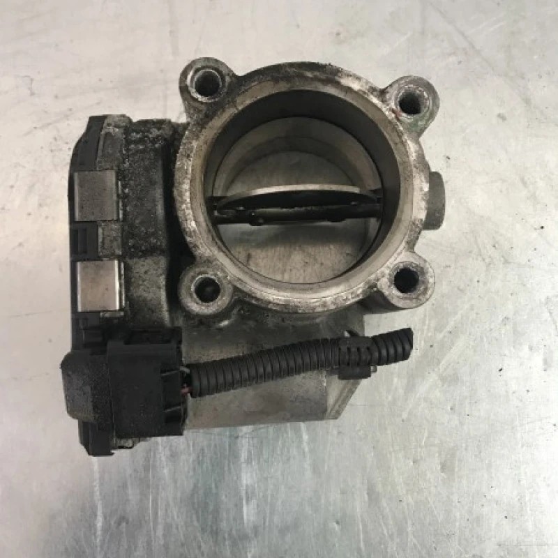 Clapeta de acceleratie / Mercedes-Benz GL Class X164 2012 / Motor, racire si evacuare