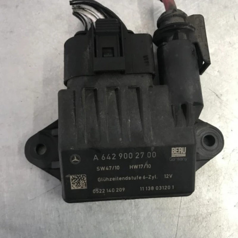 Releu bujii Mercedes-Benz GL Class X164 2012