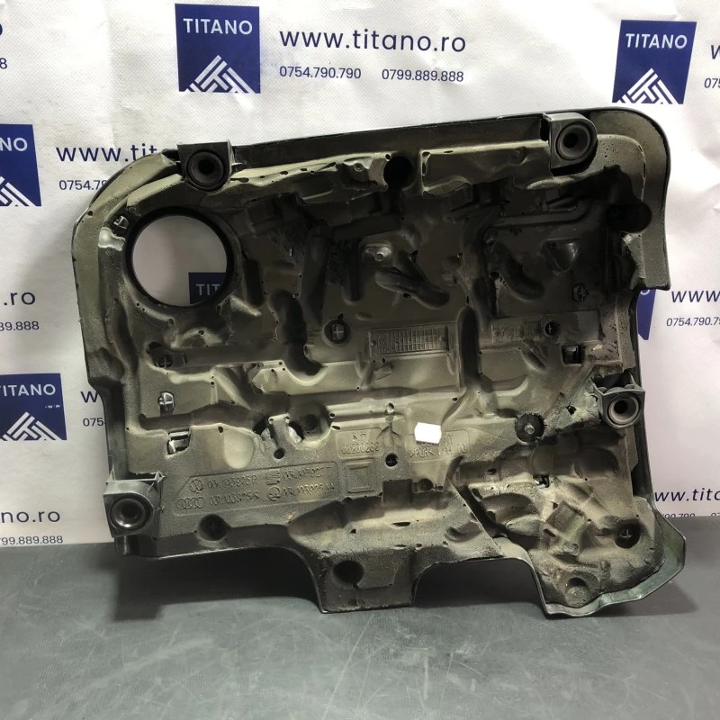 Capac motor / Volkswagen Passat B7 2012 / Motor, racire si evacuare