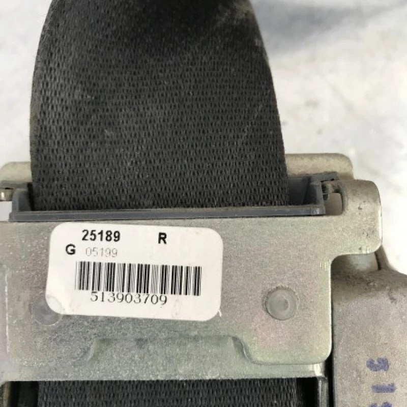 Centura dreapta spate / Nissan Navara D40 2006 / Interior