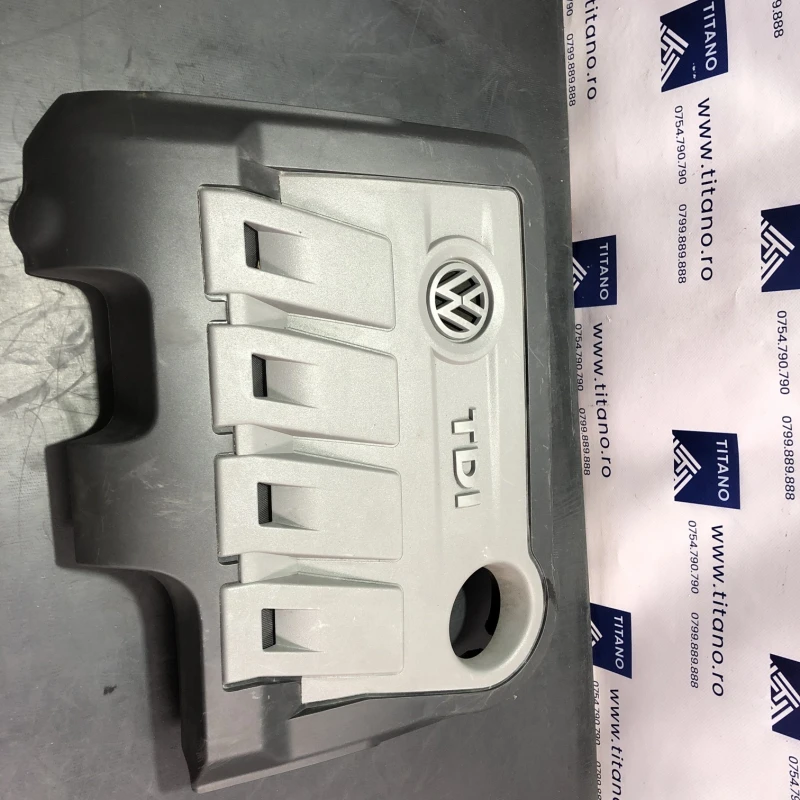 Capac motor / Volkswagen Passat B7 2012 / Motor, racire si evacuare