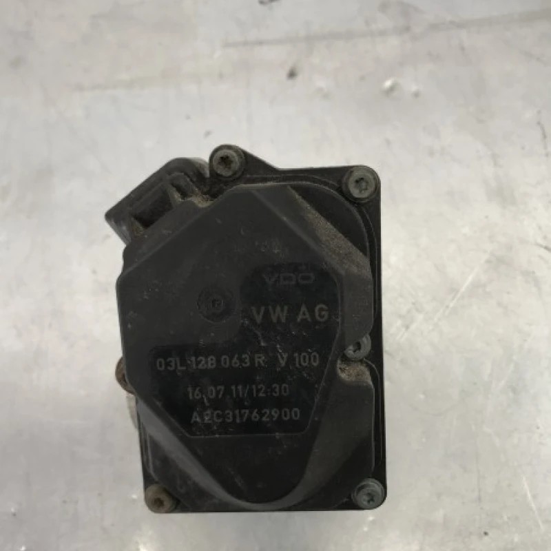 Clapeta de acceleratie / Volkswagen Passat B7 2012 / Motor, racire si evacuare