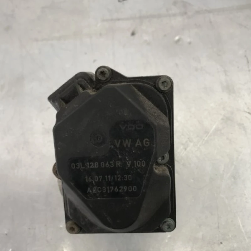 Clapeta de acceleratie / Volkswagen Passat B7 2012 / Motor, racire si evacuare