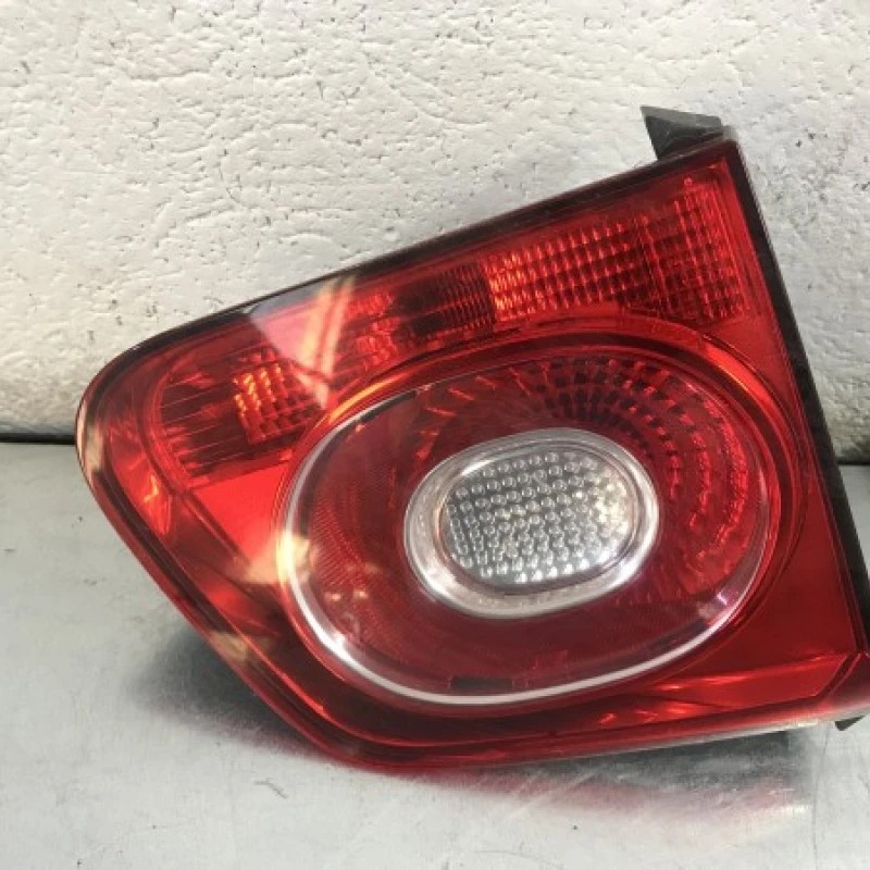 Stop stanga haion Volkswagen Tiguan 5N 2011