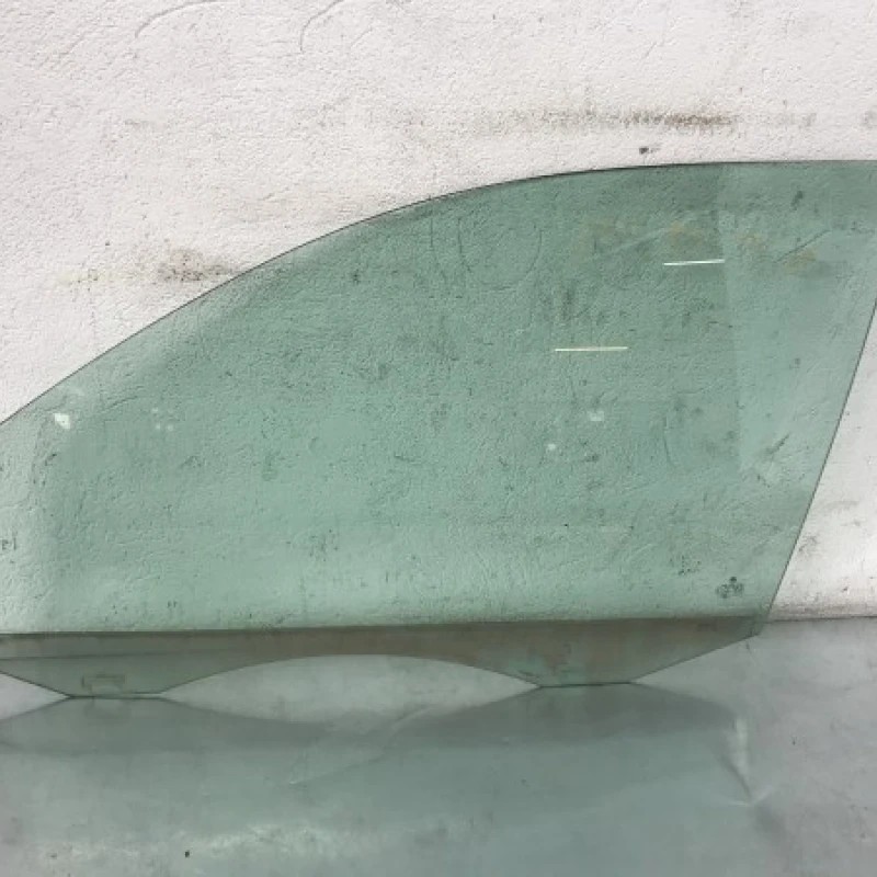 Geam stanga fata Volkswagen Tiguan 5N 2009