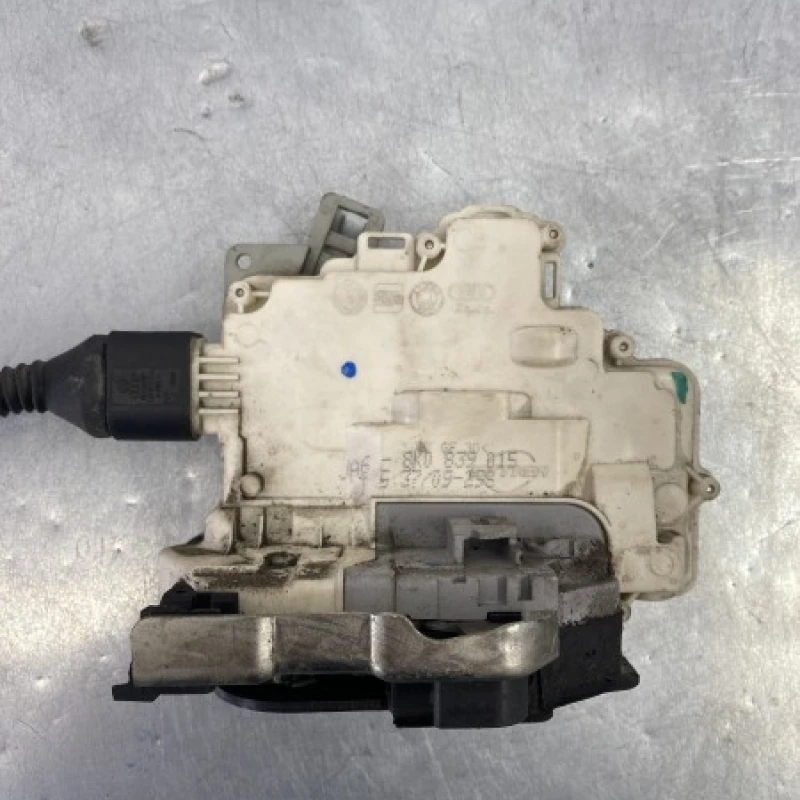 Iala broasca usa stanga spate Audi 