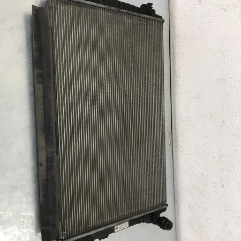 Radiator apa / Volkswagen Golf MK7 2017 / Motor, racire si evacuare