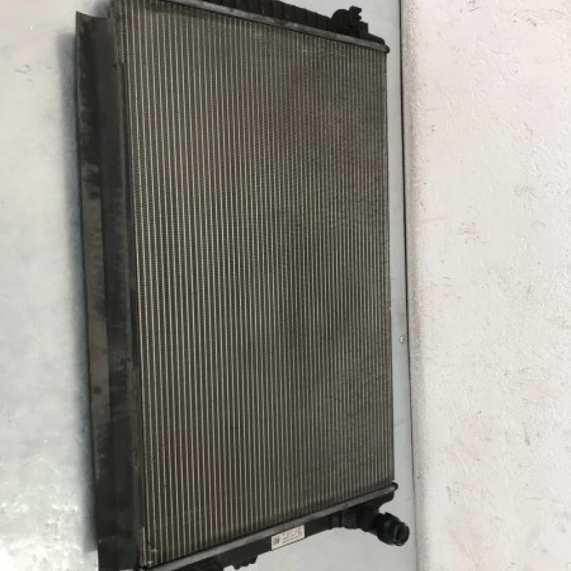 Radiator apa / Volkswagen Golf MK7 2017 / Motor, racire si evacuare