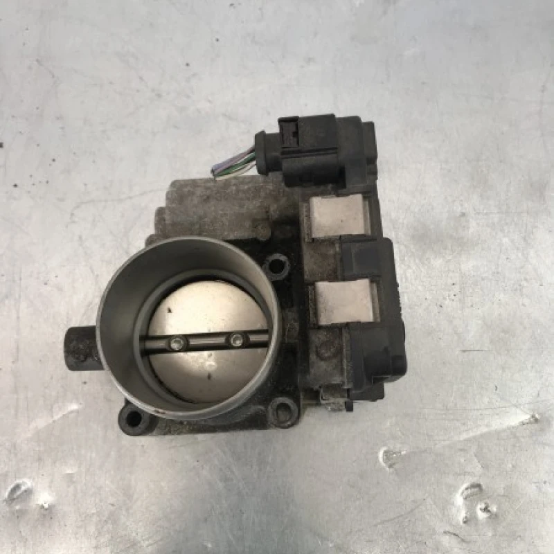 Clapeta de acceleratie / Volkswagen Golf MK7 2017 / Motor, racire si evacuare