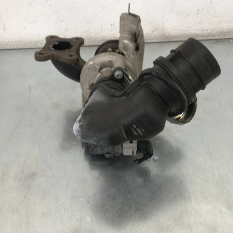 Turbosuflanta turbo turbina / Volkswagen Golf MK7 2017 / Motor, racire si evacuare