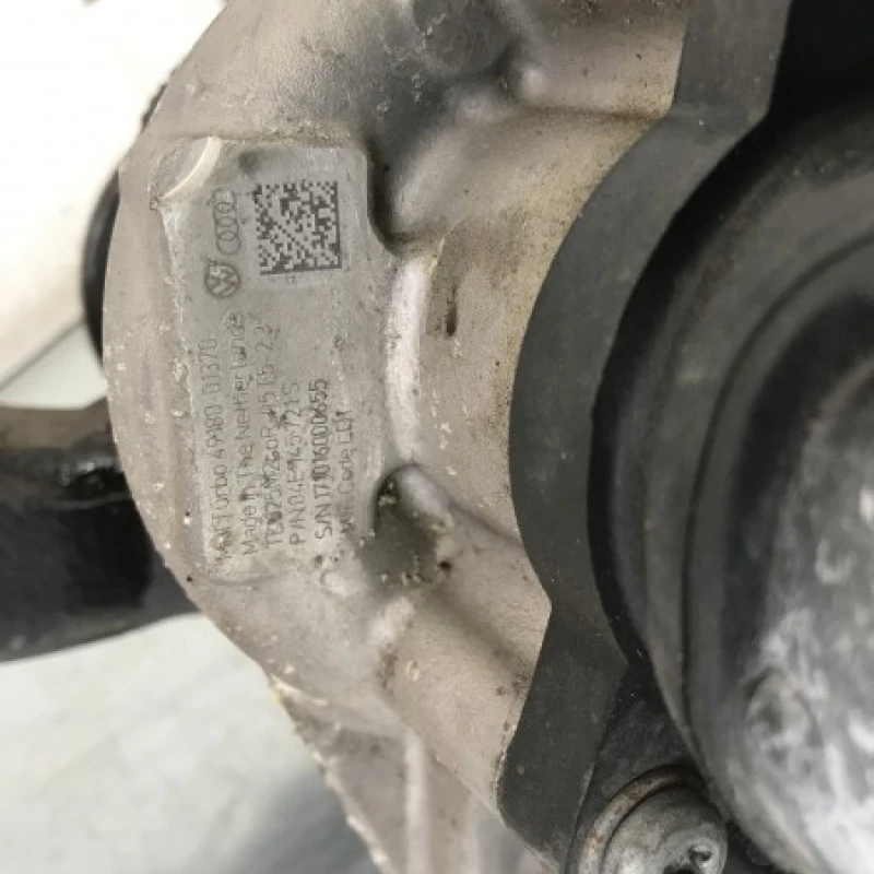 Turbosuflanta turbo turbina / Volkswagen Golf MK7 2017 / Motor, racire si evacuare