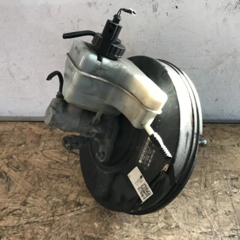 Tulumba frana / Volkswagen Tiguan 5N 2009 / Frane