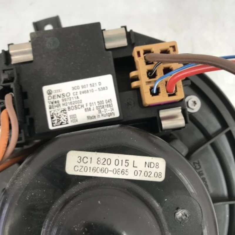Ventilator aeroterma bord / Volkswagen Tiguan 5N 2009 / Climatizare