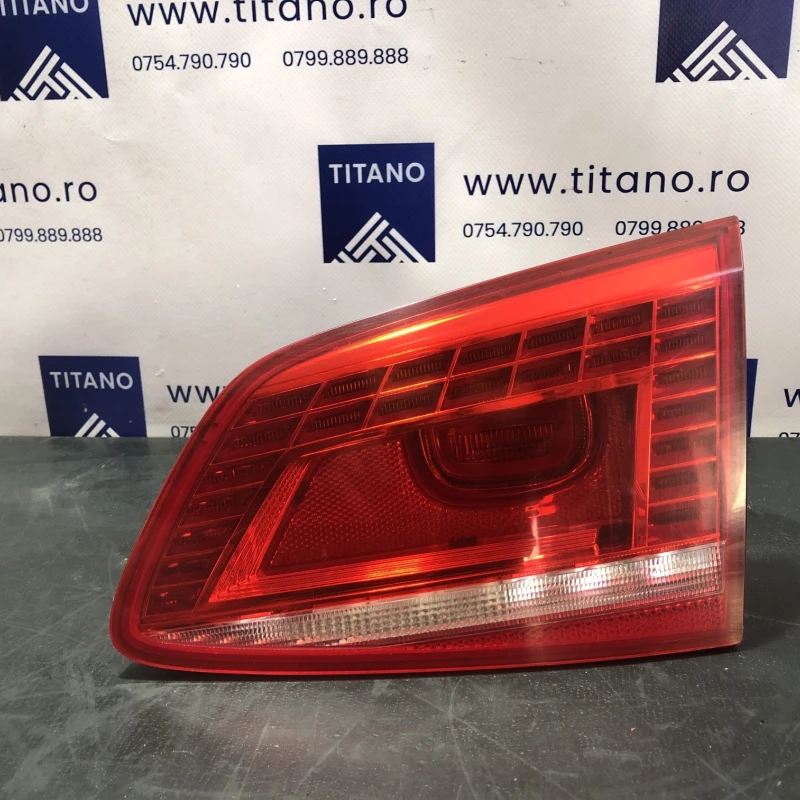 Stop stanga haion / Volkswagen Passat B7 2013 / Caroserie, oglinzi si faruri