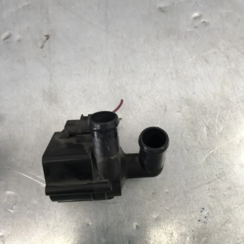 Pompa auxiliara recirculare apa Volkswagen 