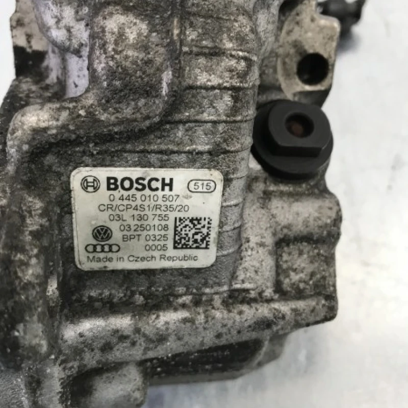 Pompa de injectie inalte / Volkswagen Tiguan 5N 2009 / Motor, racire si evacuare