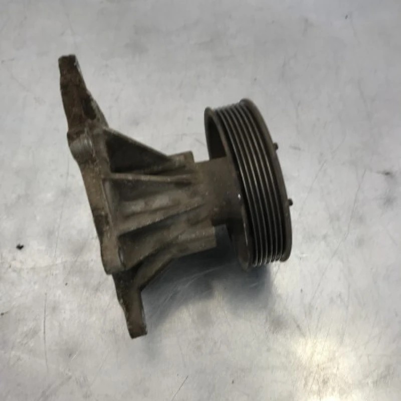 Pompa apa / Nissan Navara D40 2006 / Motor, racire si evacuare